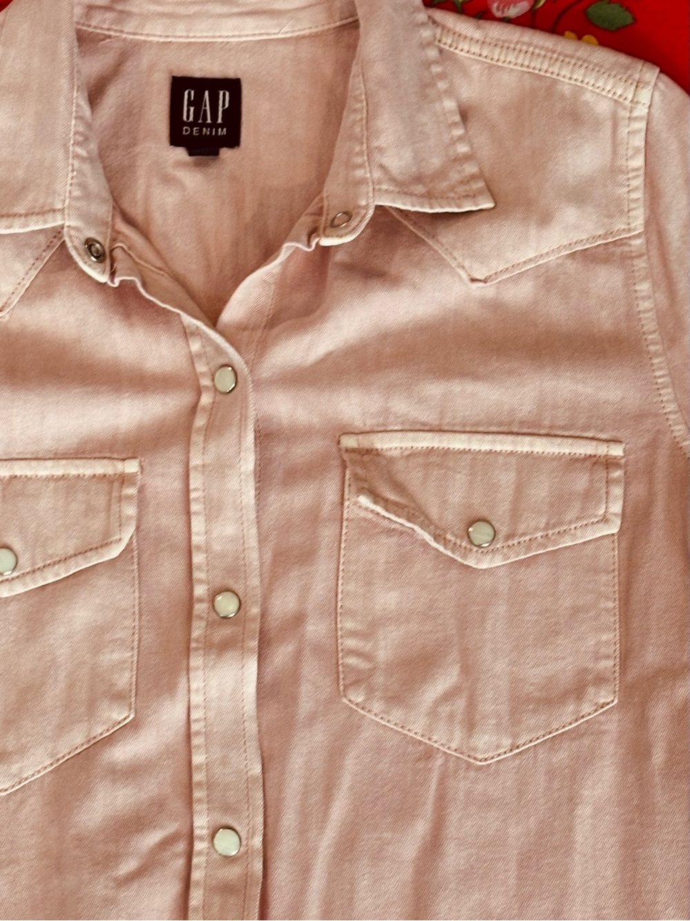 Gap button up - Picture 6 of 8